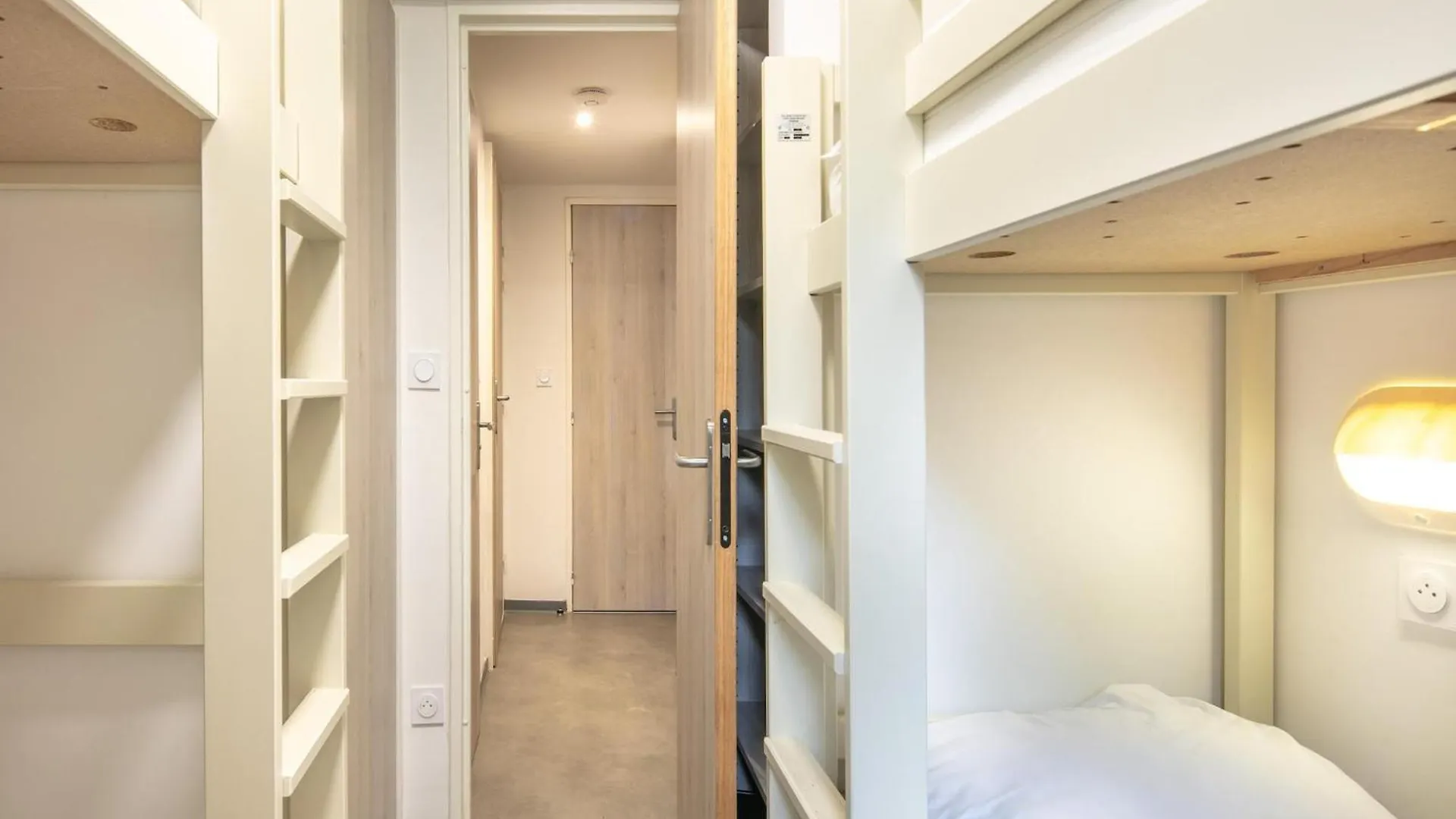 2 Room Apartment 5 People 1 Baby Floor Saint-Leger-les-Melezes 0*,