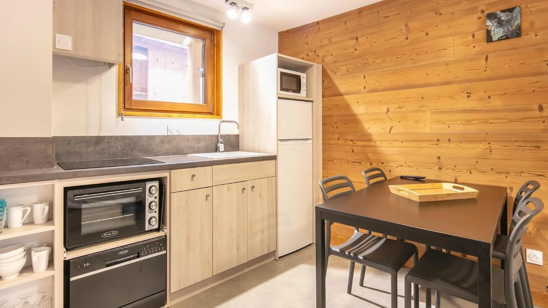 2 Room Apartment 5 People 1 Baby Floor Saint-Leger-les-Melezes