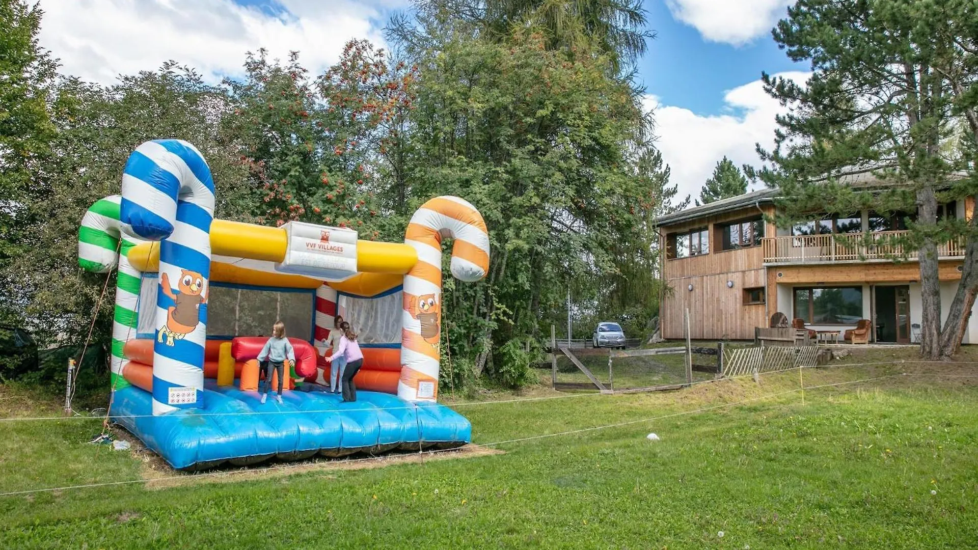 2 Room Apartment 5 People 1 Baby Floor Saint-Leger-les-Melezes