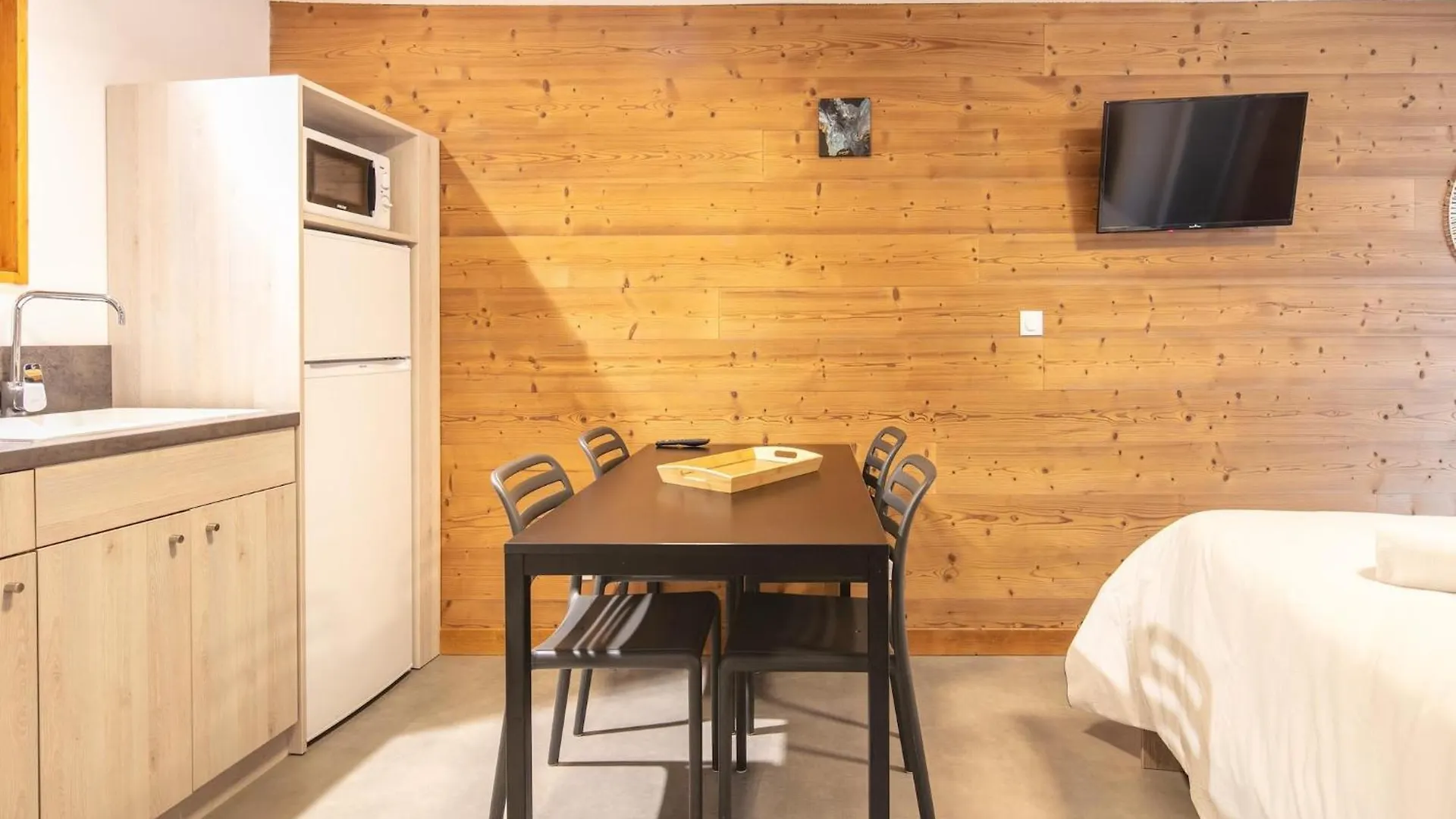 2 Room Apartment 5 People 1 Baby Floor Saint-Leger-les-Melezes Frankreich